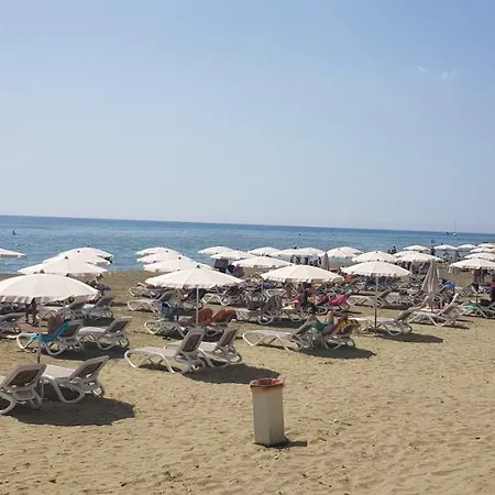 Mackenzie Central * Larnaca